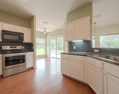 14403 Vlasta Street - Photo Thumbnail 19