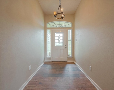 14403 Vlasta Street - Photo Thumbnail 3