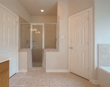 14403 Vlasta Street - Photo Thumbnail 36