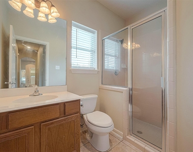 14403 Vlasta Street - Photo Thumbnail 31