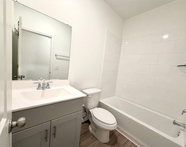 1348 Bright Hill Drive - Photo Thumbnail 11
