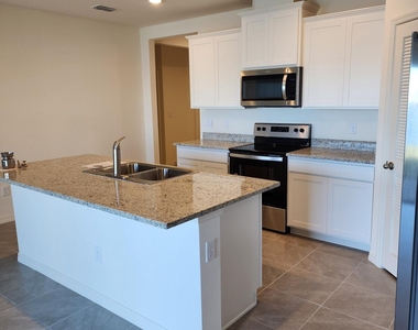 4946 Barr Street - Photo Thumbnail 4