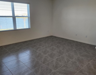 4946 Barr Street - Photo Thumbnail 5