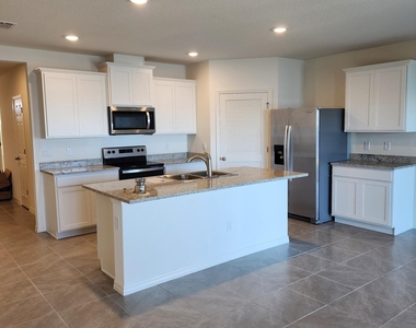 4946 Barr Street - Photo Thumbnail 2