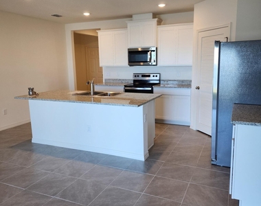 4946 Barr Street - Photo Thumbnail 3