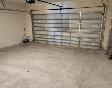 4946 Barr Street - Photo Thumbnail 11