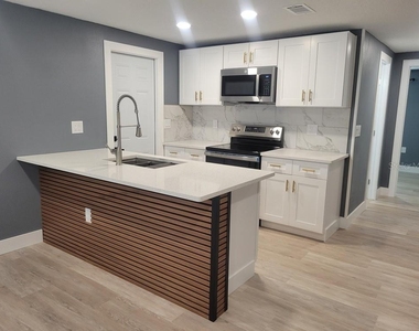 4944 Elkner Street - Photo Thumbnail 6