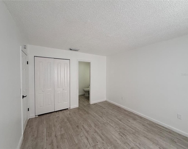 13186 Thrush Street - Photo Thumbnail 18