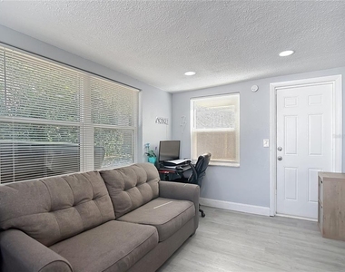 5913 Appletree Road - Photo Thumbnail 5