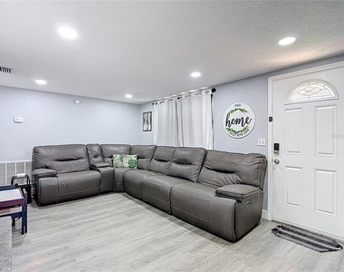 5913 Appletree Road - Photo Thumbnail 1