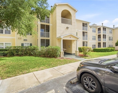 18367 Bridle Club Drive - Photo Thumbnail 2