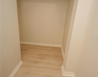 6940 A Sunset Drive S - Photo Thumbnail 16