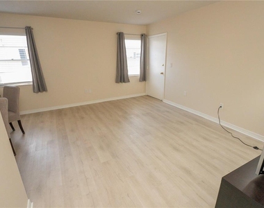 6940 A Sunset Drive S - Photo Thumbnail 6