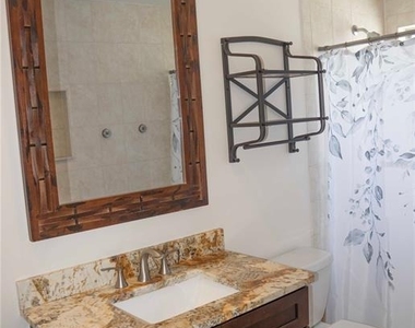 6940 A Sunset Drive S - Photo Thumbnail 10