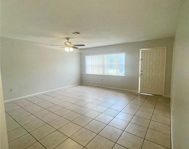 10337 Usher Street - Photo Thumbnail 3