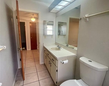 10337 Usher Street - Photo Thumbnail 9