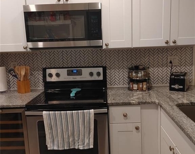 6218 Palma Del Mar Boulevard S - Photo Thumbnail 2