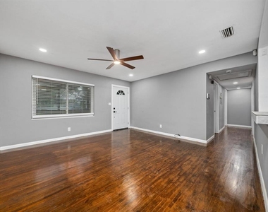 6531 Hill Top Road - Photo Thumbnail 1