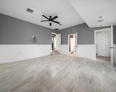 6531 Hill Top Road - Photo Thumbnail 11