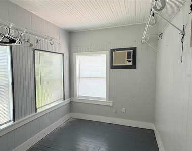 1933 47th Street S - Photo Thumbnail 20