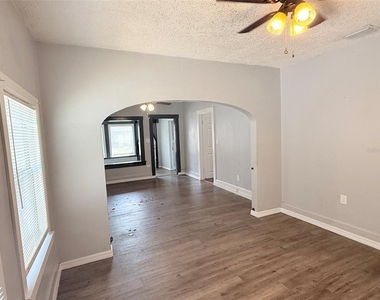 1933 47th Street S - Photo Thumbnail 6