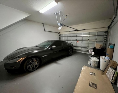 809 Harbor Oak Lane - Photo Thumbnail 4