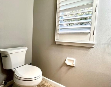 809 Harbor Oak Lane - Photo Thumbnail 13