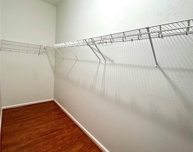 809 Harbor Oak Lane - Photo Thumbnail 22