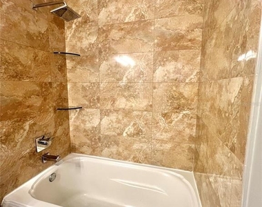 809 Harbor Oak Lane - Photo Thumbnail 24