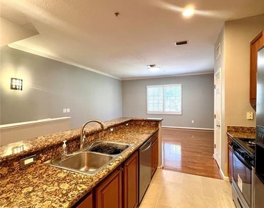 809 Harbor Oak Lane - Photo Thumbnail 11
