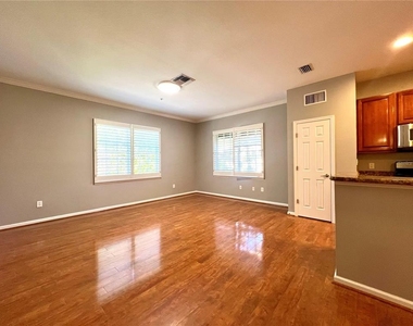 809 Harbor Oak Lane - Photo Thumbnail 8