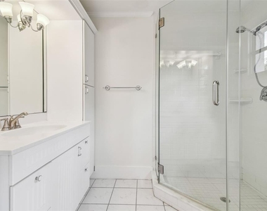 3120 S Julia Circle - Photo Thumbnail 22