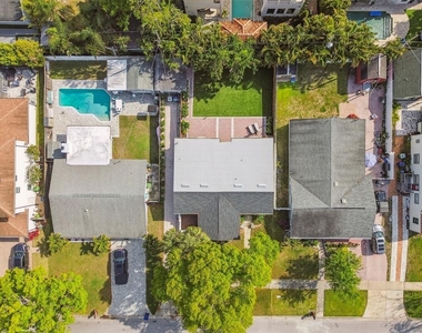 3120 S Julia Circle - Photo Thumbnail 44