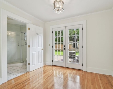 3120 S Julia Circle - Photo Thumbnail 19
