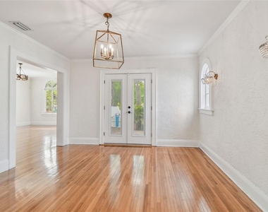 3120 S Julia Circle - Photo Thumbnail 32