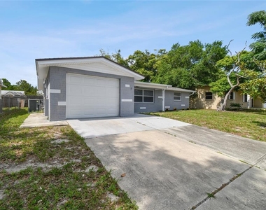 7721 Arbordale Drive - Photo Thumbnail 34
