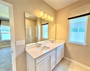 2467 White Ladyfish Road - Photo Thumbnail 15