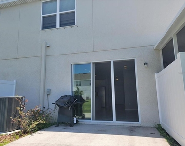 7113 Grand Elm Drive - Photo Thumbnail 16