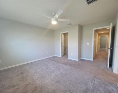 7113 Grand Elm Drive - Photo Thumbnail 9