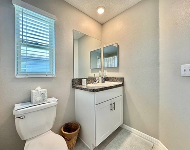 3587 Bellmeade Court - Photo Thumbnail 24