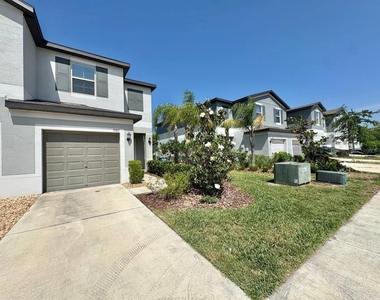 3587 Bellmeade Court - Photo Thumbnail 2