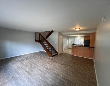 14627 Pine Glen Circle - Photo Thumbnail 8