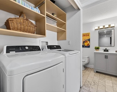 922 N Shore Drive Ne - Photo Thumbnail 9