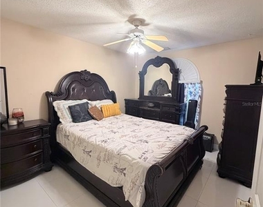 2618 Hawthorne Lane - Photo Thumbnail 14