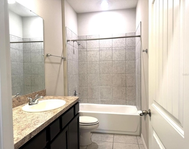 863 Hudson Valley Drive - Photo Thumbnail 12