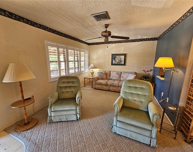 6 Quails Run Boulevard - Photo Thumbnail 3