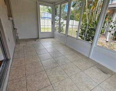 659 N Jefferson Avenue - Photo Thumbnail 7