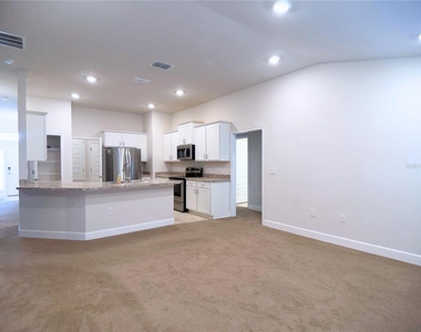 4549 Se 25th Loop - Photo Thumbnail 8