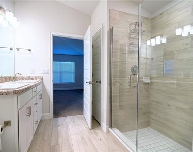 4549 Se 25th Loop - Photo Thumbnail 12