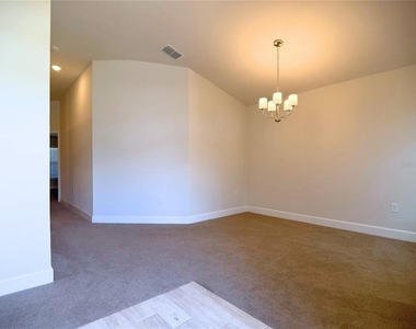 4549 Se 25th Loop - Photo Thumbnail 2